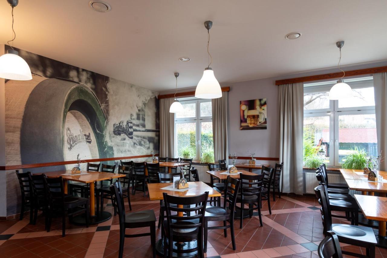 Srbsko Hotel U Berounky מראה חיצוני תמונה